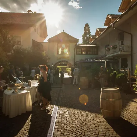 Ξενοδοχείο Ristorante Lewald 3*