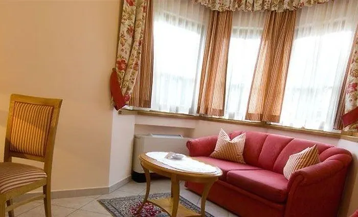 Ristorante Lewald Hotell 3*